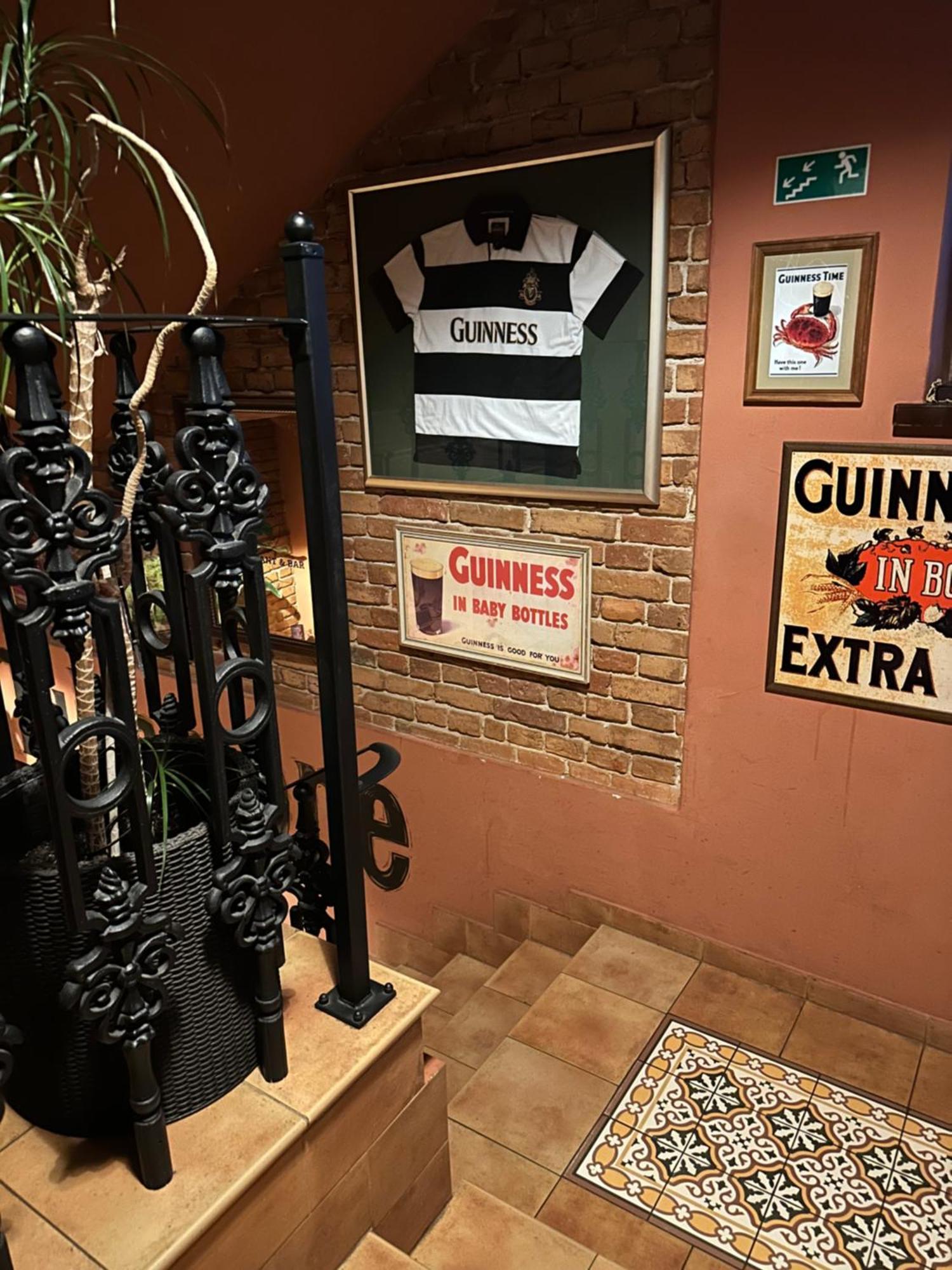 Shoemaker Irish Pub & Accommodation Kielce Esterno foto