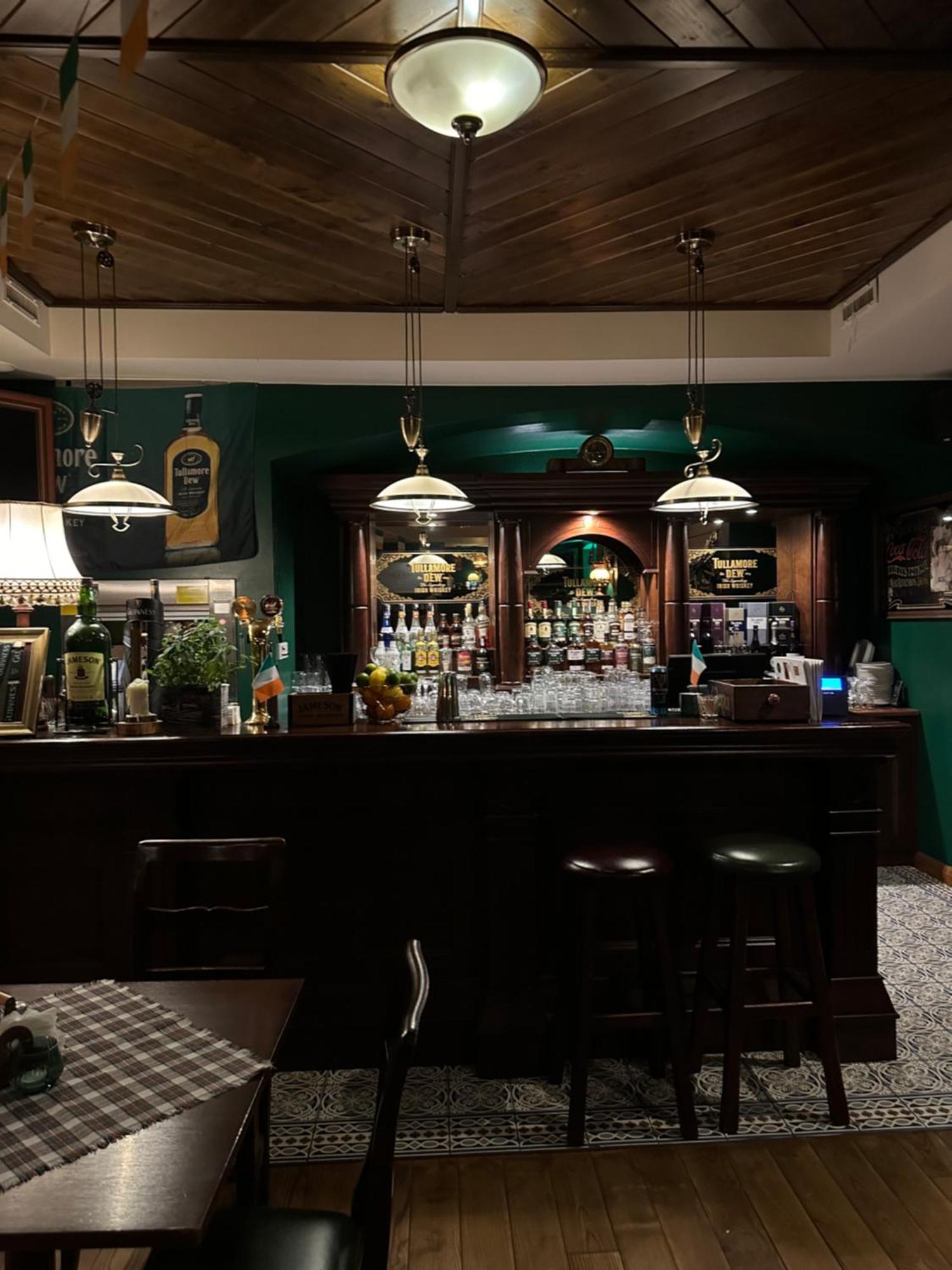 Shoemaker Irish Pub & Accommodation Kielce Esterno foto