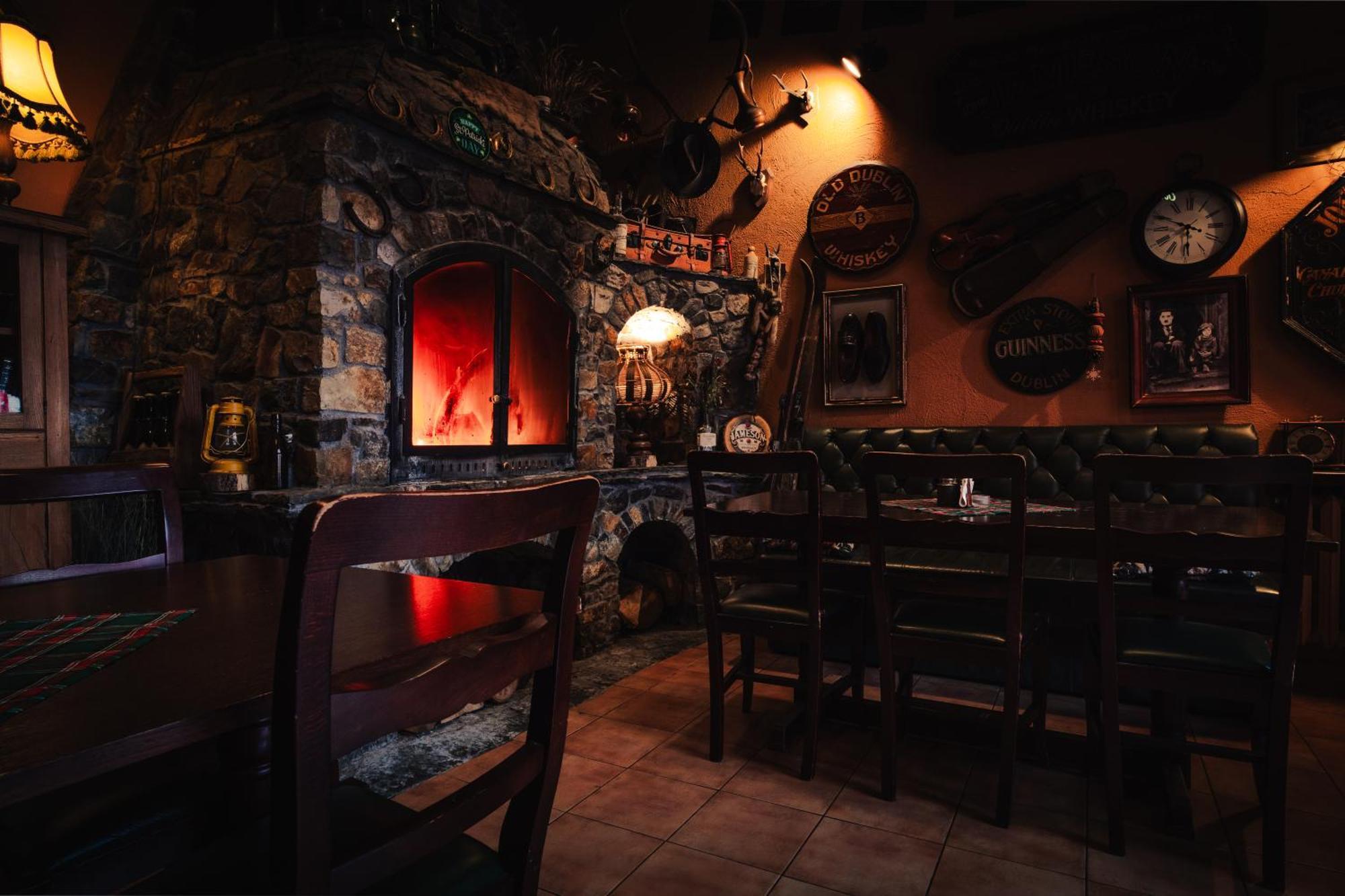 Shoemaker Irish Pub & Accommodation Kielce Esterno foto