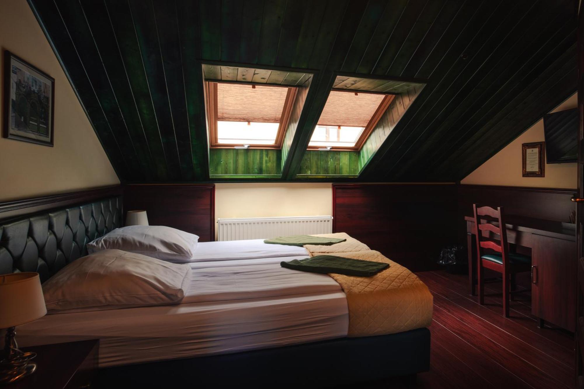 Shoemaker Irish Pub & Accommodation Kielce Esterno foto