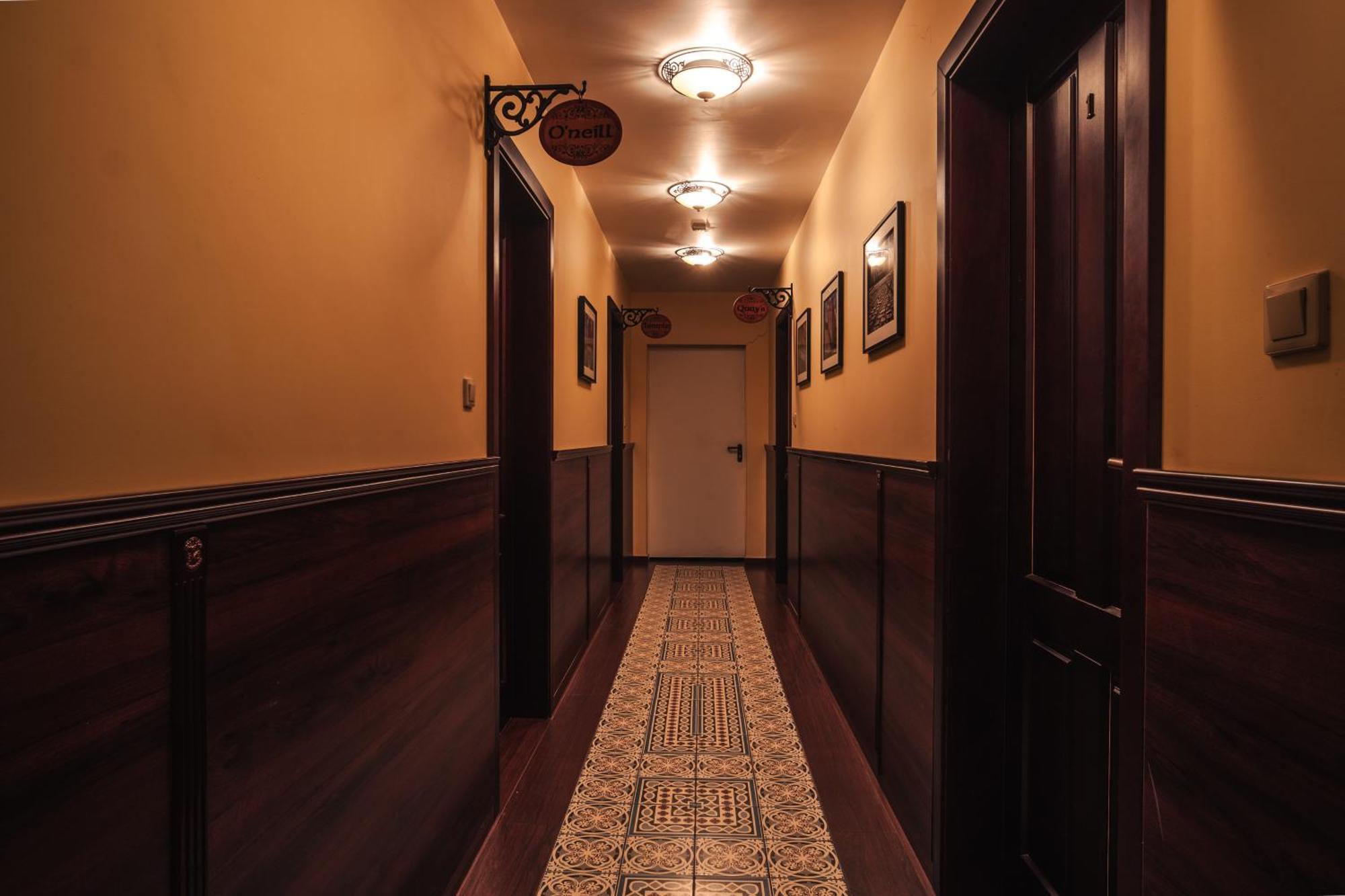 Shoemaker Irish Pub & Accommodation Kielce Esterno foto
