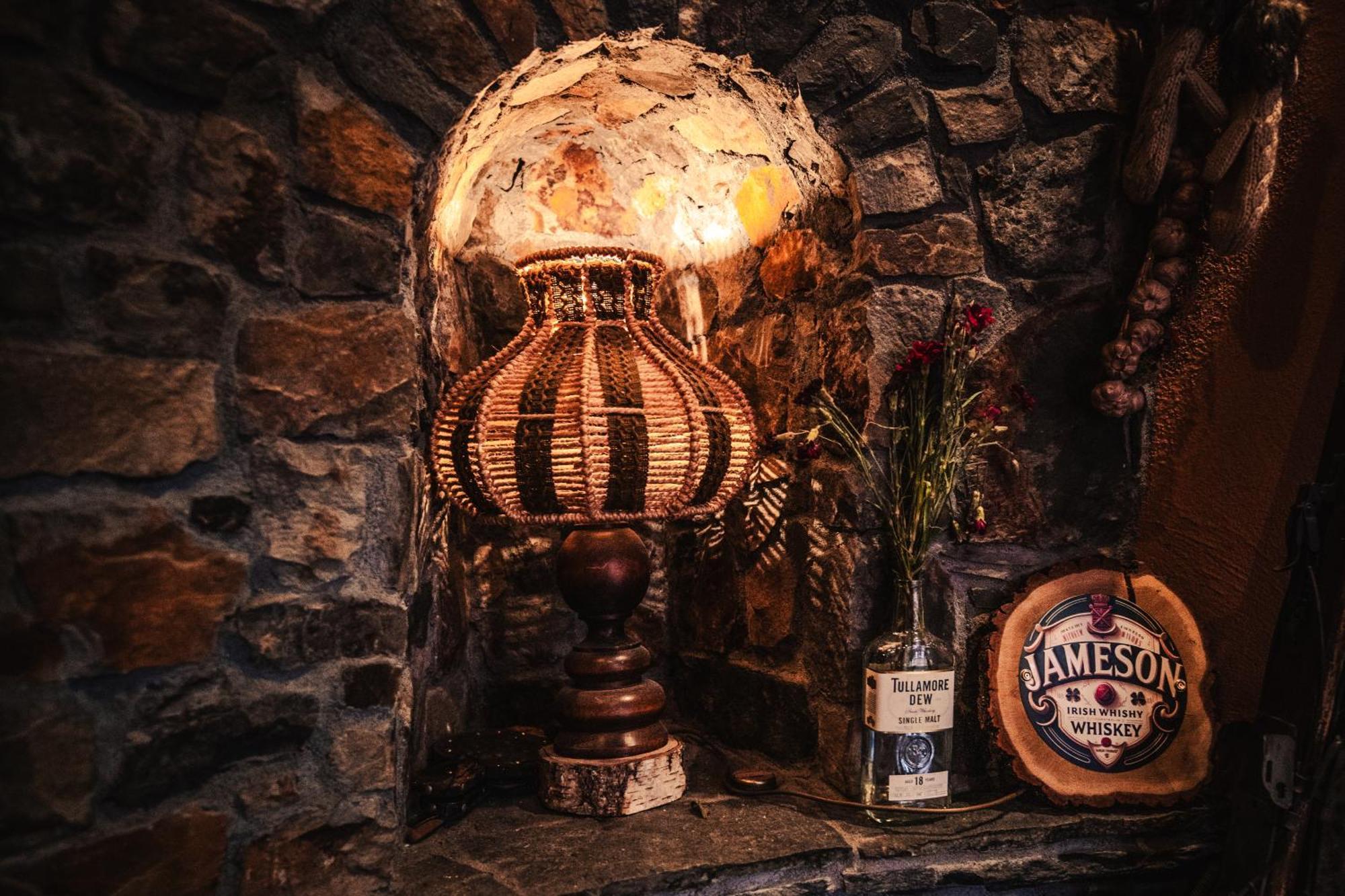 Shoemaker Irish Pub & Accommodation Kielce Esterno foto