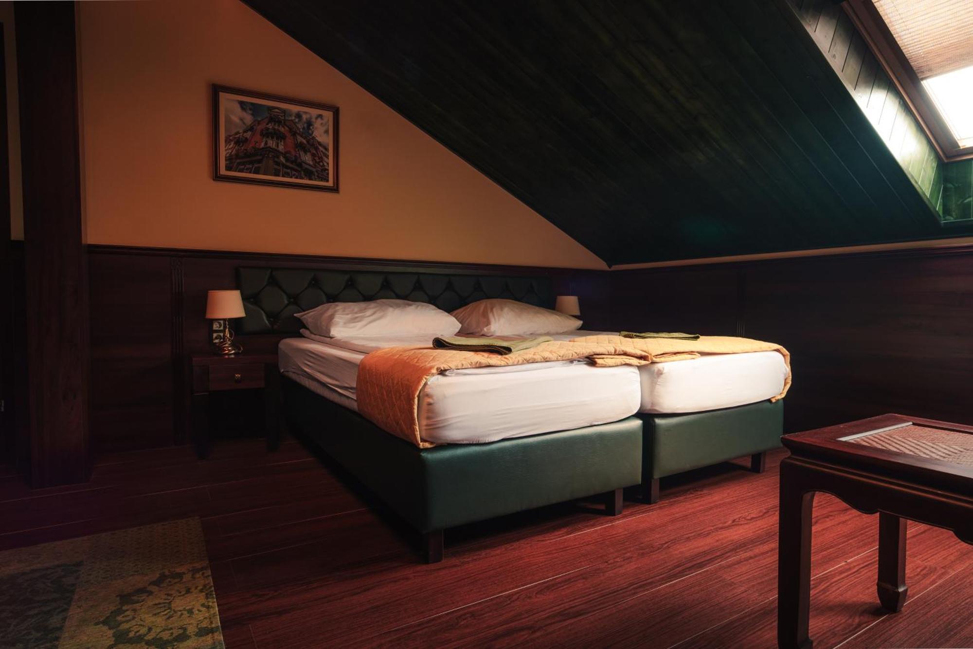 Shoemaker Irish Pub & Accommodation Kielce Esterno foto